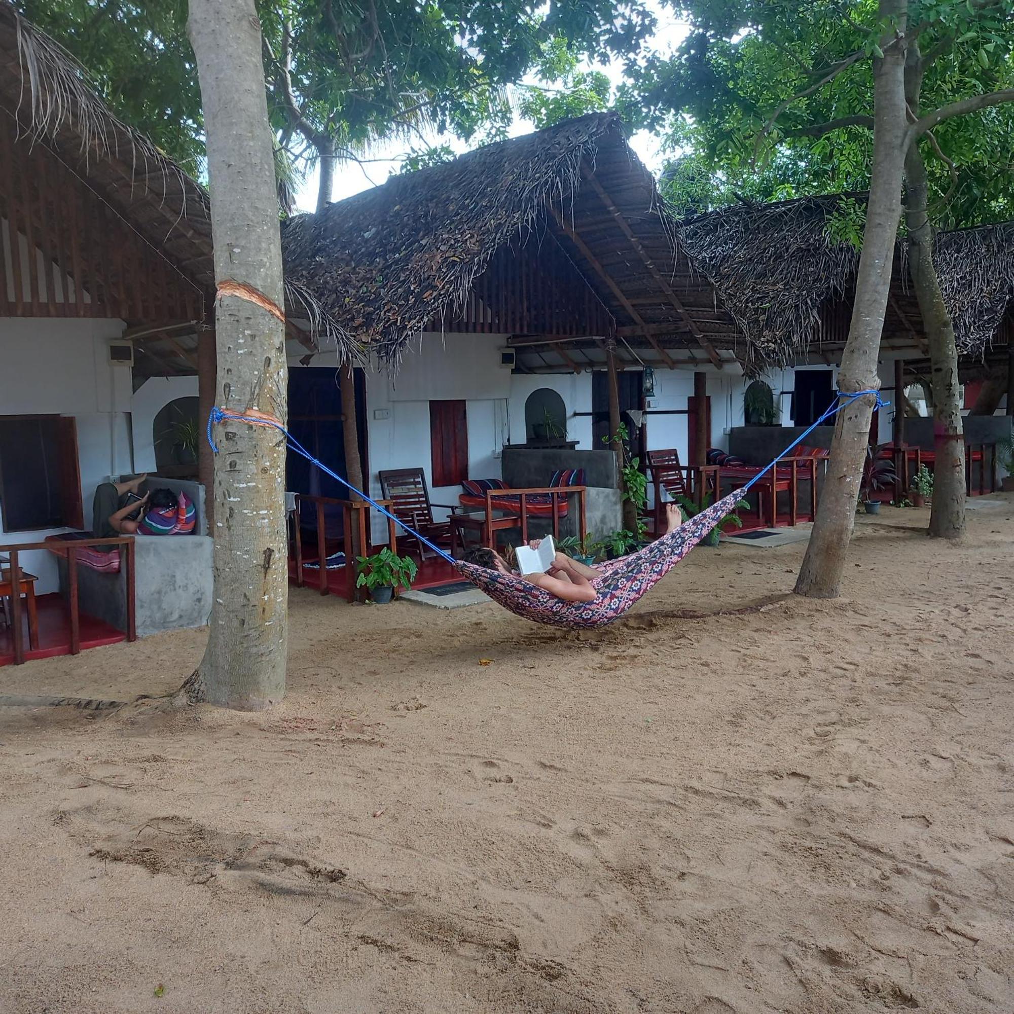 Bamboo Bay Hotel Baía de Arugam Exterior foto