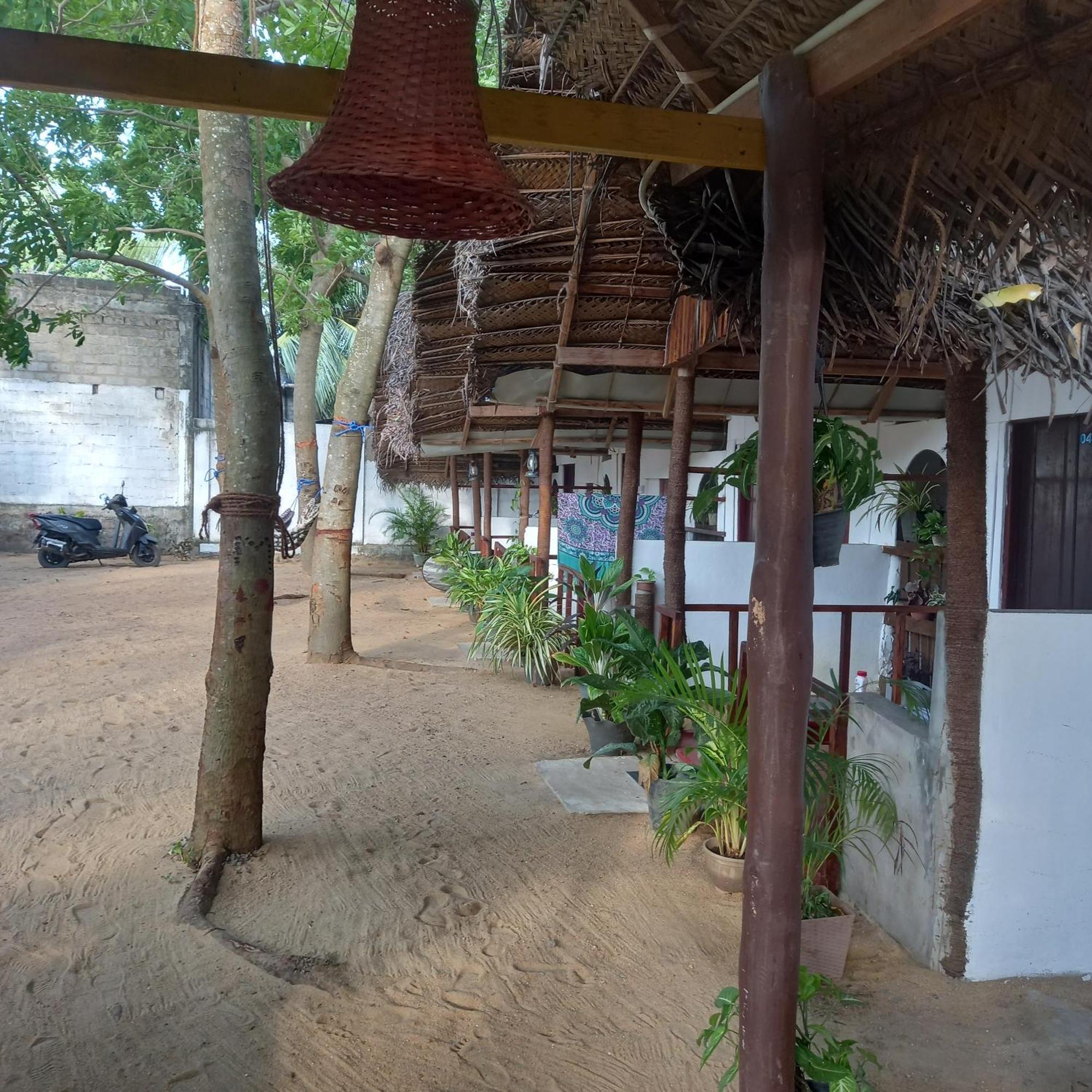 Bamboo Bay Hotel Baía de Arugam Exterior foto